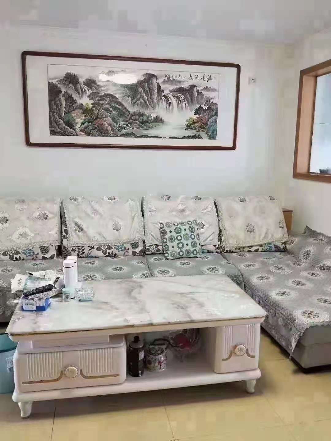 海渊小区2楼，精装双气学区房