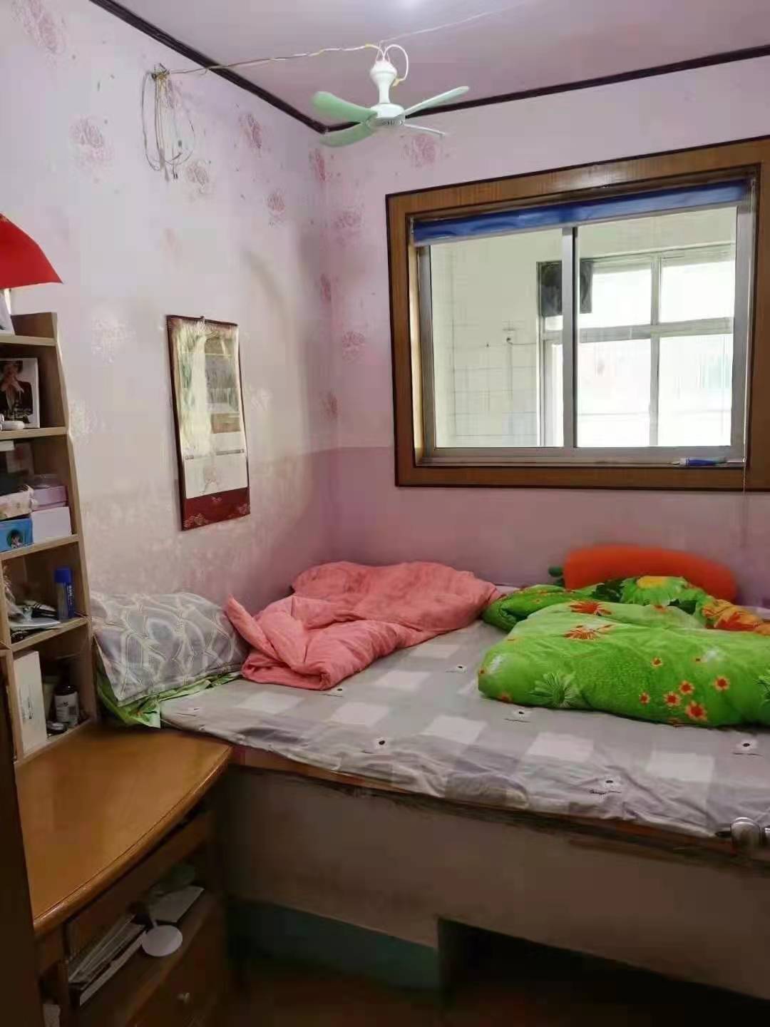 黄山府前一中学区房】一中西门步行街贴地2楼