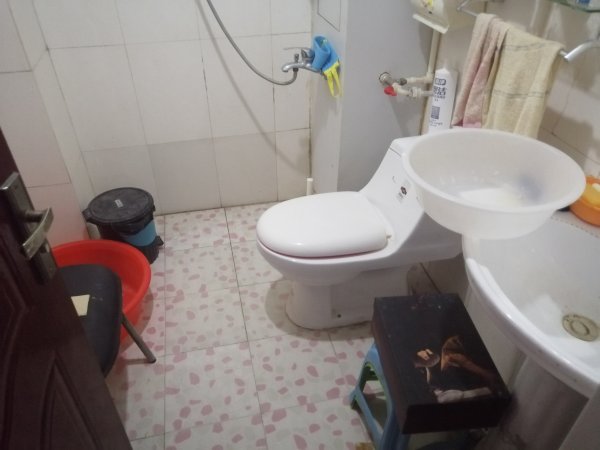 兴发小区