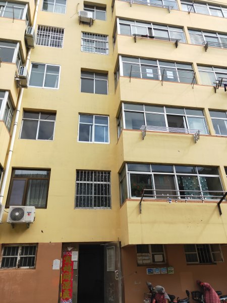 出租一中附近学区房