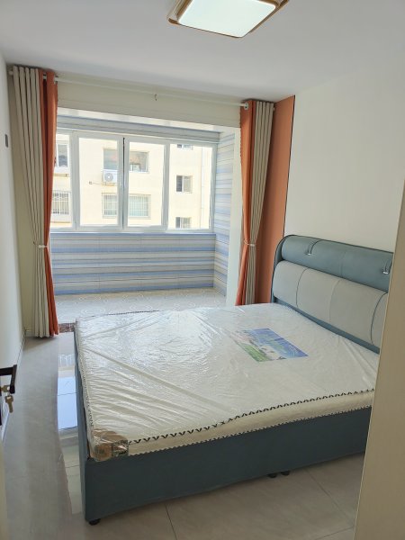 富豪城小区东2楼精装未住