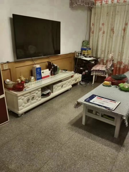 河滨小区二楼出售