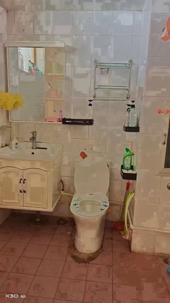 新华小区3楼80.59平精装，学区房，一实验小学，一中，38