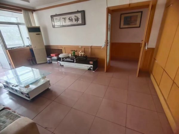 急售！城东一区1楼96平三室59.8万