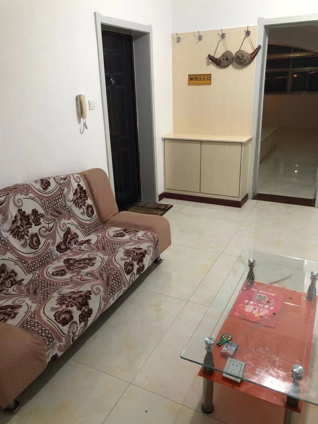 兴发小区阁楼租金700
