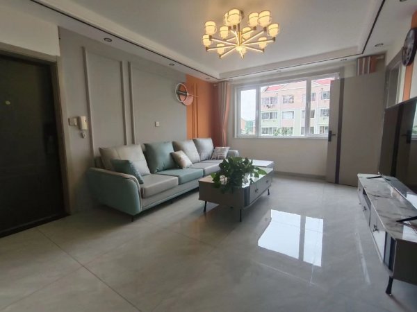 黄山，府前学区。向阳二区2楼，90平，3室