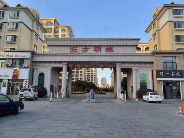东方明珠电梯框架毛胚3楼，138.8平，3室2厅2卫，全明户
