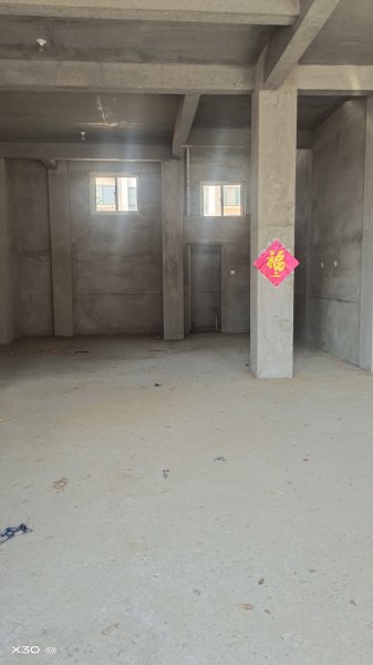 门市出售乳山口(经区)万合苑小区临街二层门172平每平米60