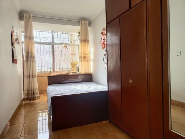 东山小区2楼60平双气37.8万