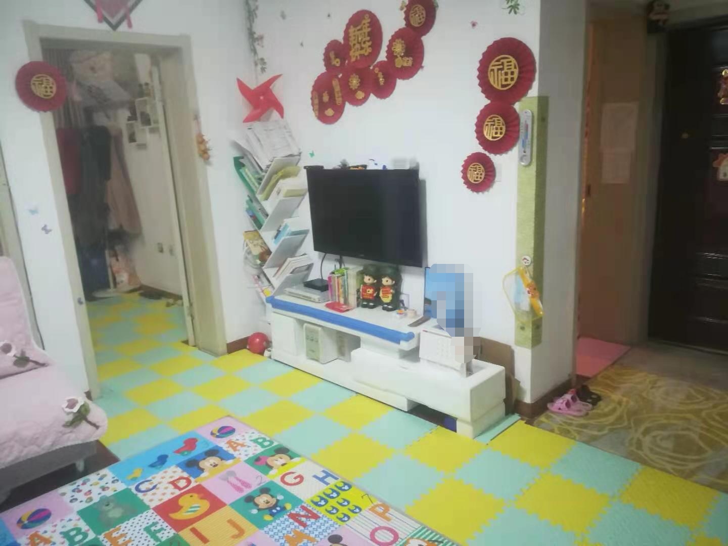 低价出售，21万 福利巷5楼66平实际73平，带草棚