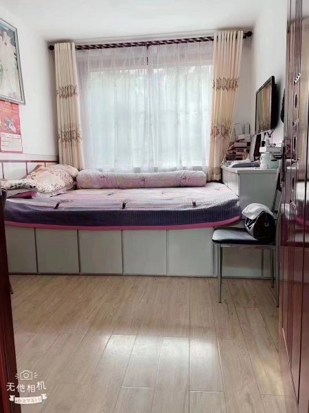 东苑小区（政府二区）一楼，房本85平，实际面积90平左右