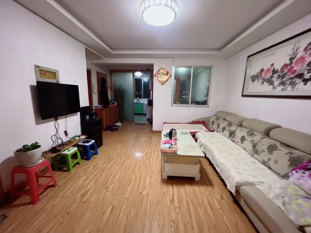金岭阳光小区精装一楼出售