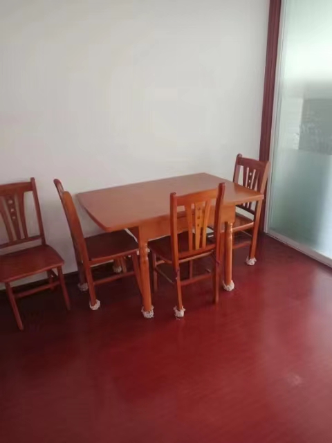 豪门小区134平