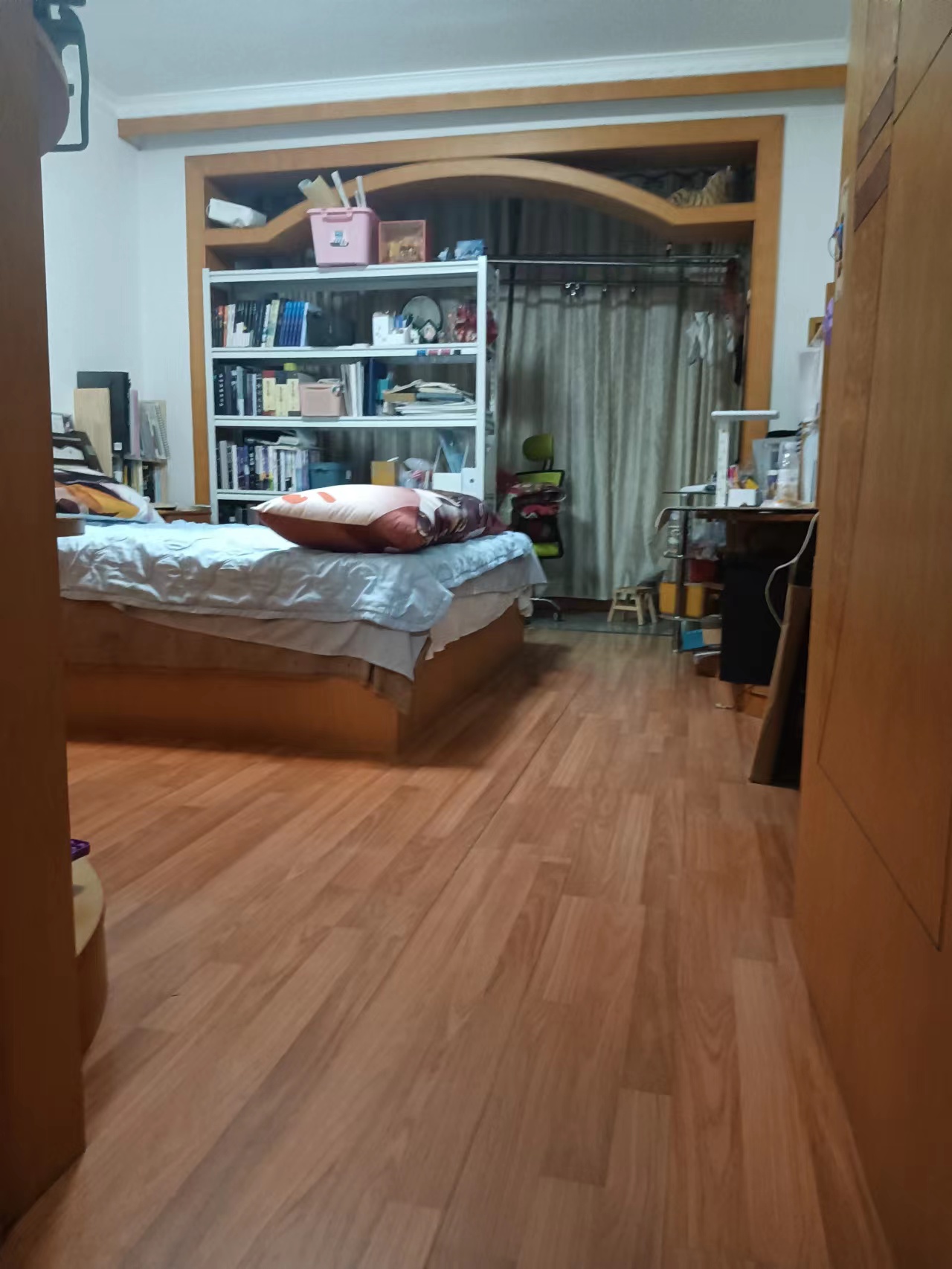 胜利花园二楼出售