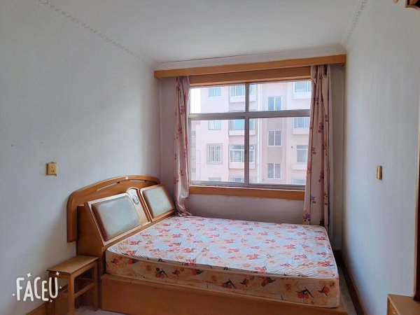东山小区3楼68.5平39万8