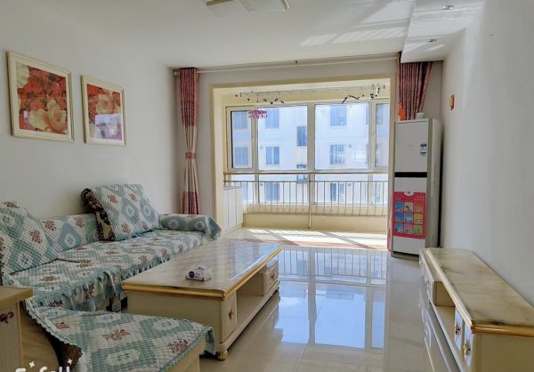名门小区4楼96平、南厅二室二厅、精装短住，换大房出售42.