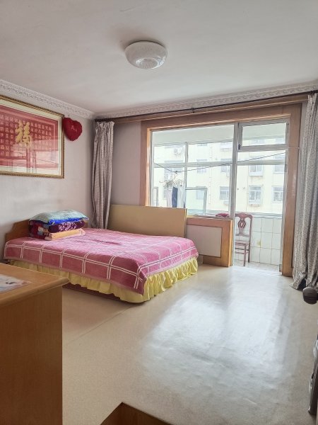 城东一区2楼89平52.8万