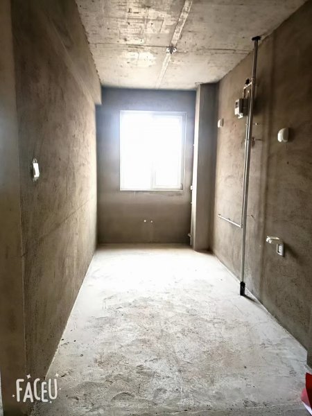 官地明珠框架四楼93平出售