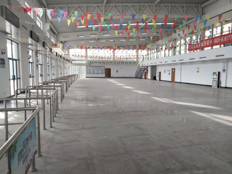 新汽车站1200平米短途候车厅整体出租
