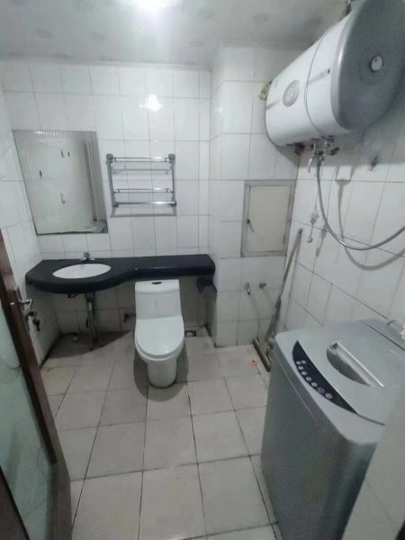 豪门小区一楼87.38㎡，两室两厅，拎包入住