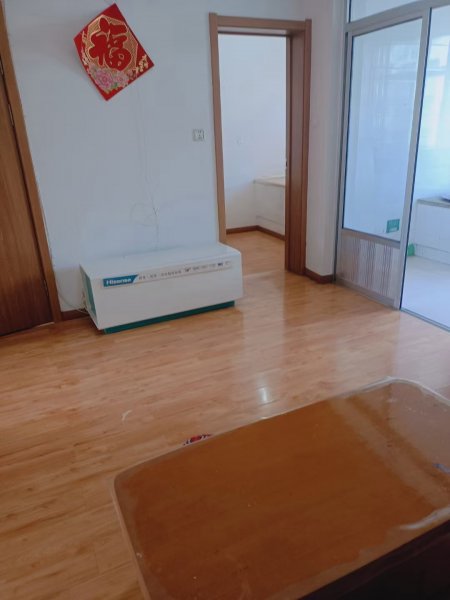 河滨小区二楼出售