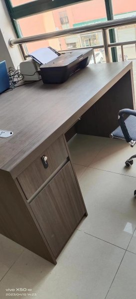 久久发工作室出租