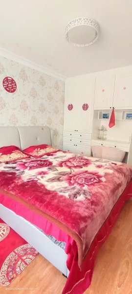 金盛苑现房电梯三楼100平全屋精装未住带全套家电只售69.8