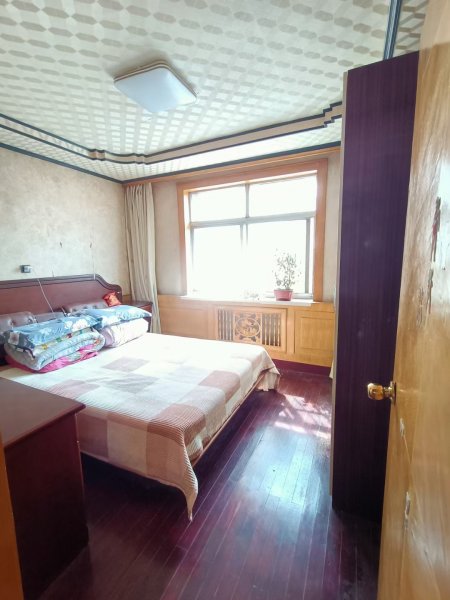 静园小区 2楼 77.3平 3室仅售39.8万
