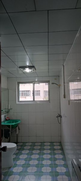 东苑小区2楼，98平，49.8万，真不议价，三室向阳