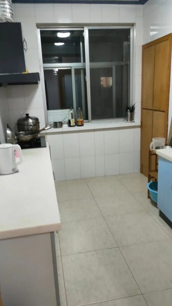东苑小区3楼吉房出售