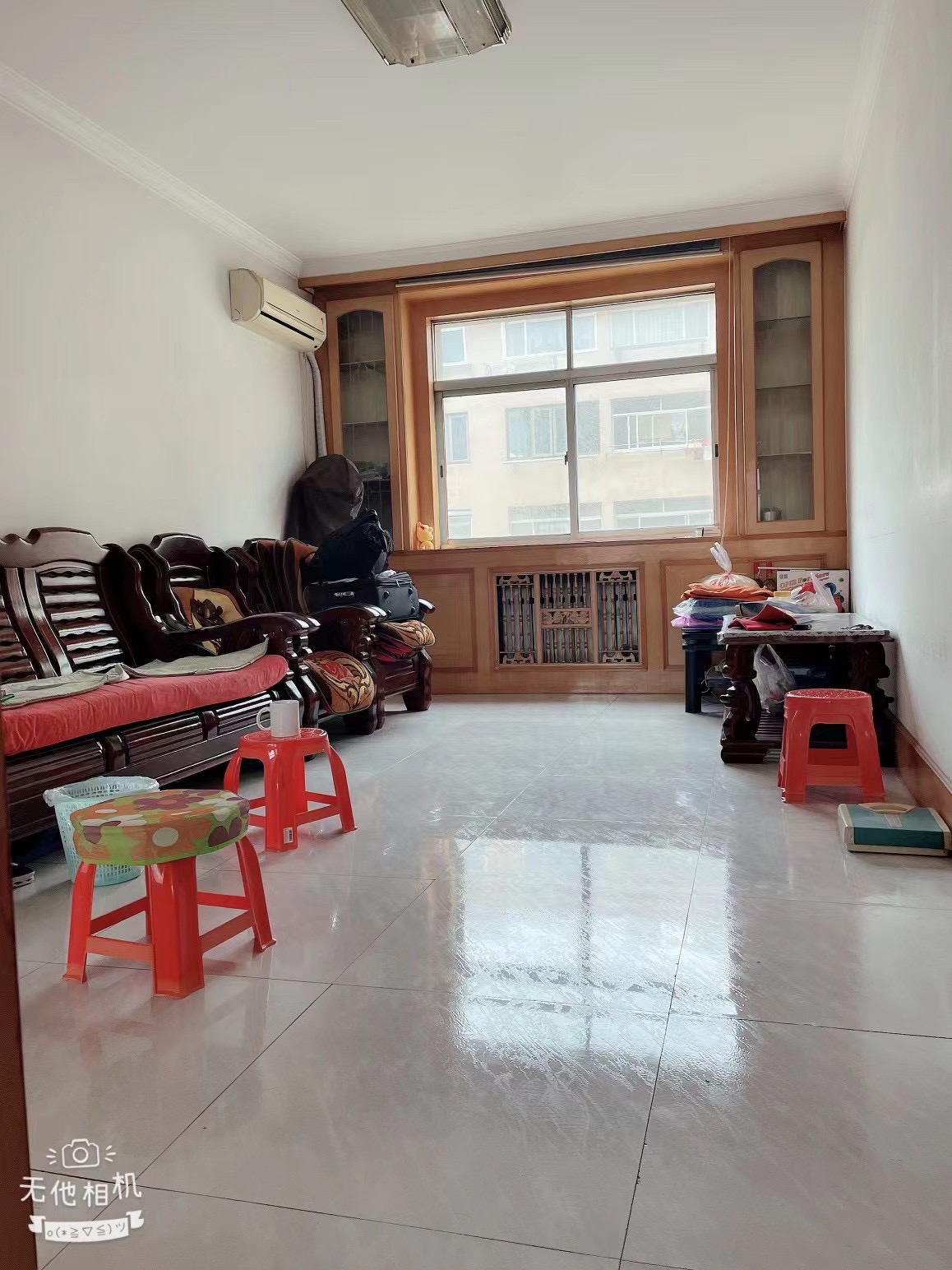 金丰苑三楼，77平，99年竣工，两室可以改三室