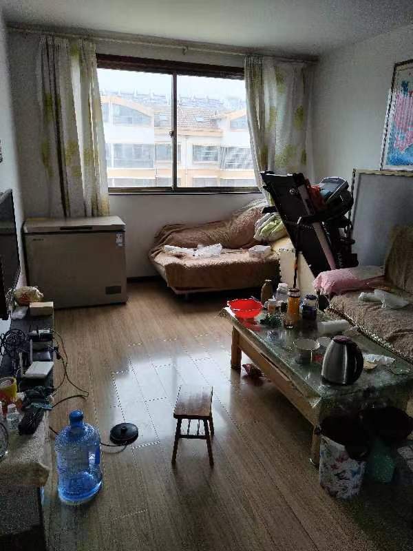 自住房出售。中介勿扰！