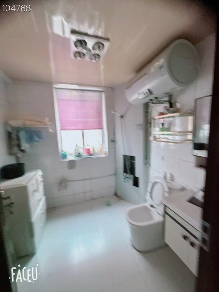 怡园小区3楼 96平 西边户，两室两厅洗手间带窗全明户型 卫