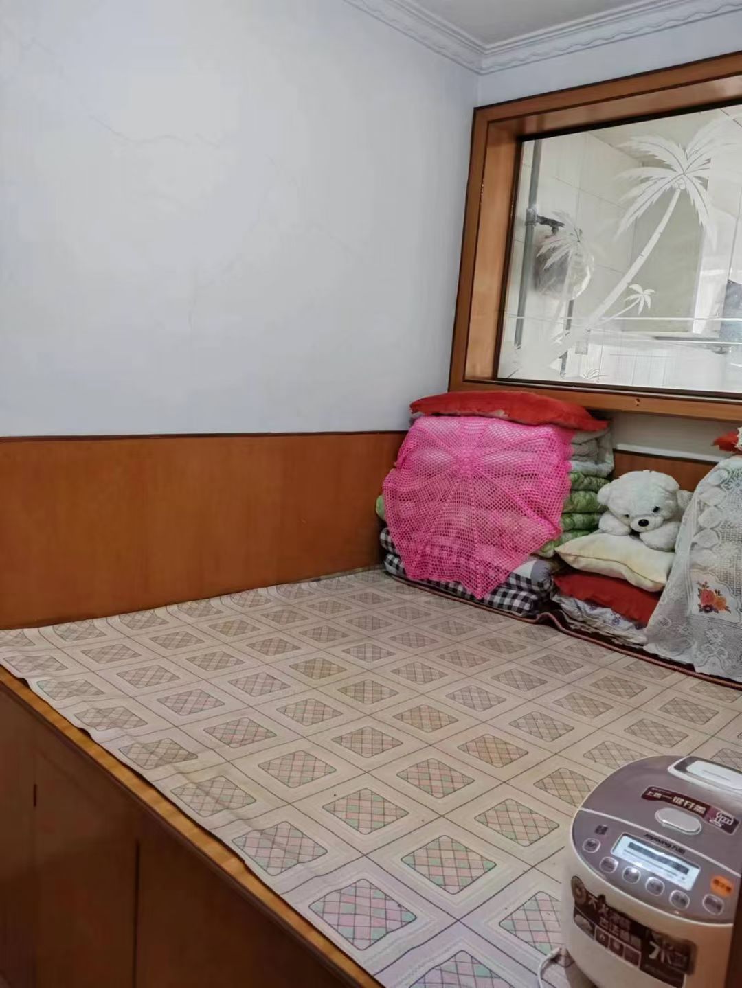 怡园小区3楼82平