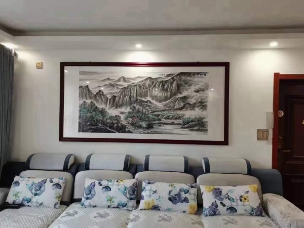 胜利花园4楼，全明户型115平，三室两厅，平开内倒窗，地暖，