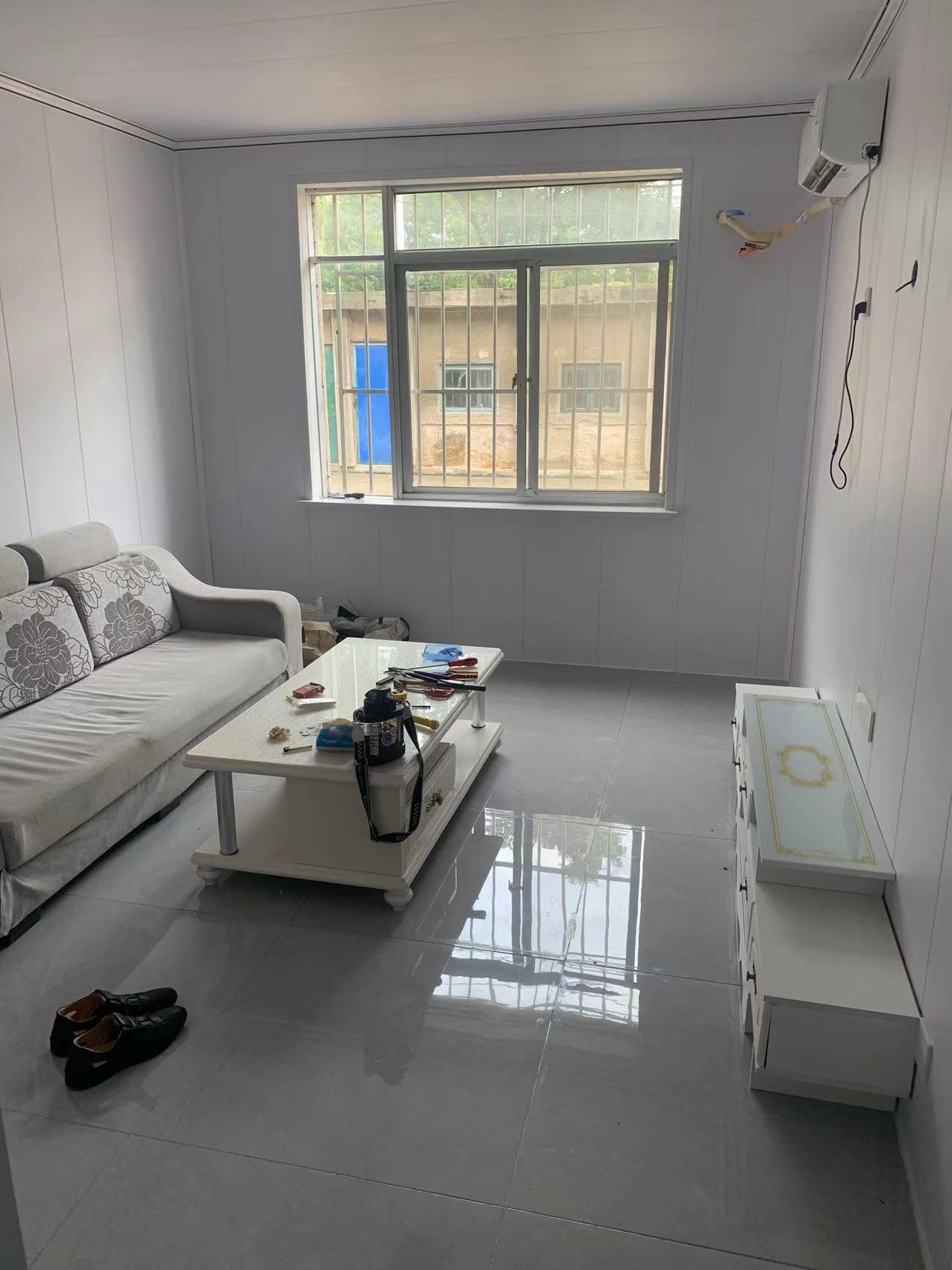 一中附近新装修房屋出租