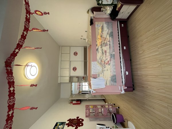 西馨园一期6楼 99平两室两厅带家具家电仅售22.8万小议