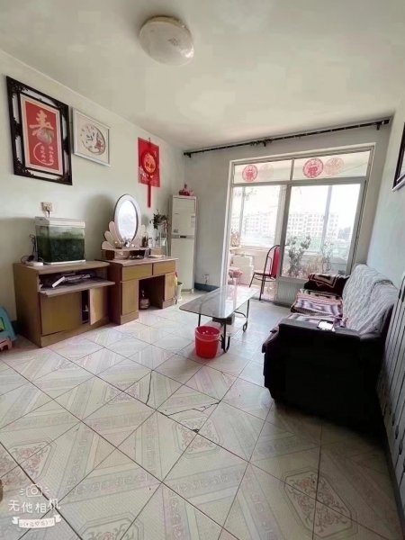西馨园一期6楼 99平婚房短住带家具家电仅售22.8万