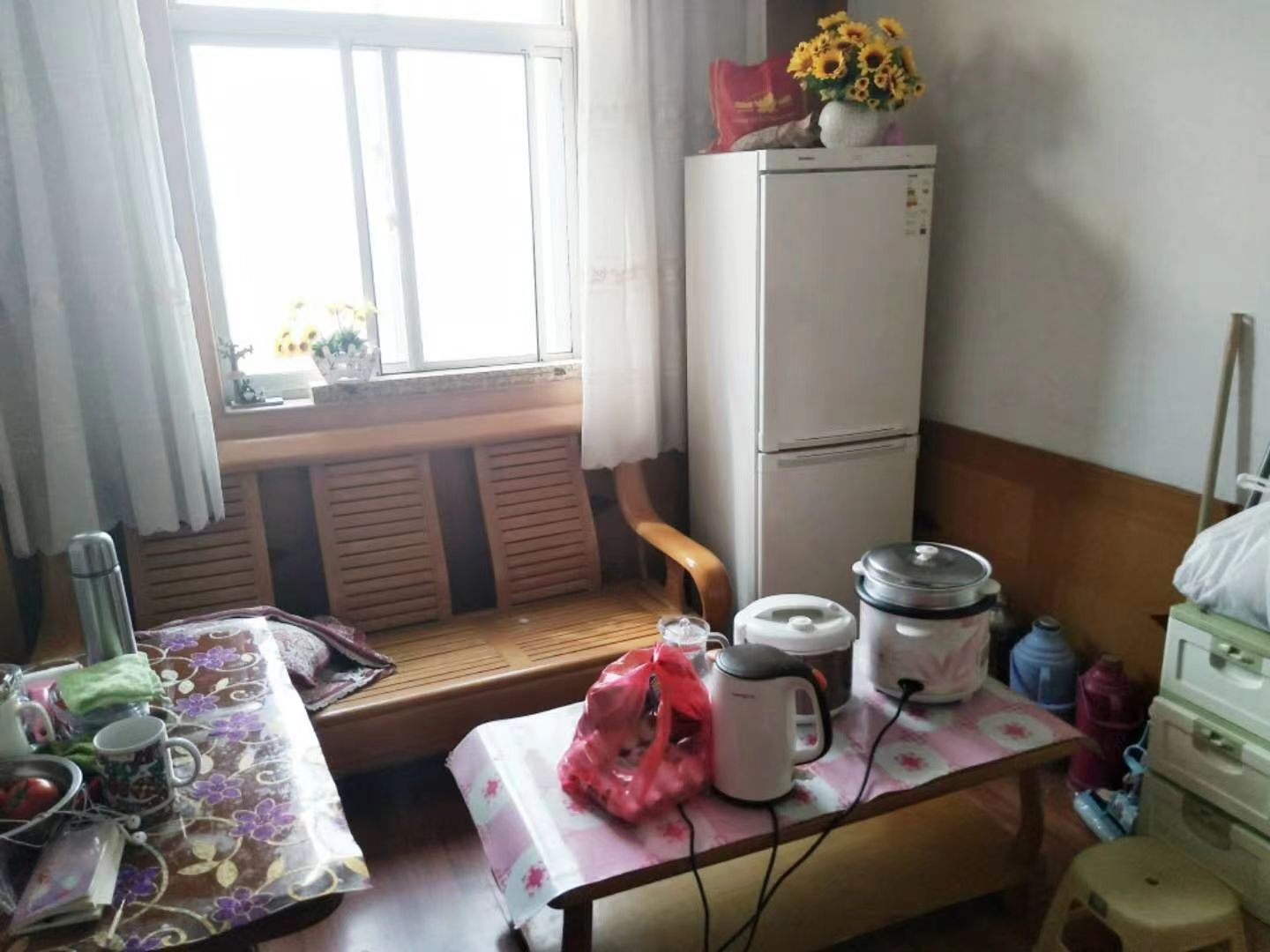 法院附近涟源小区四楼租金700