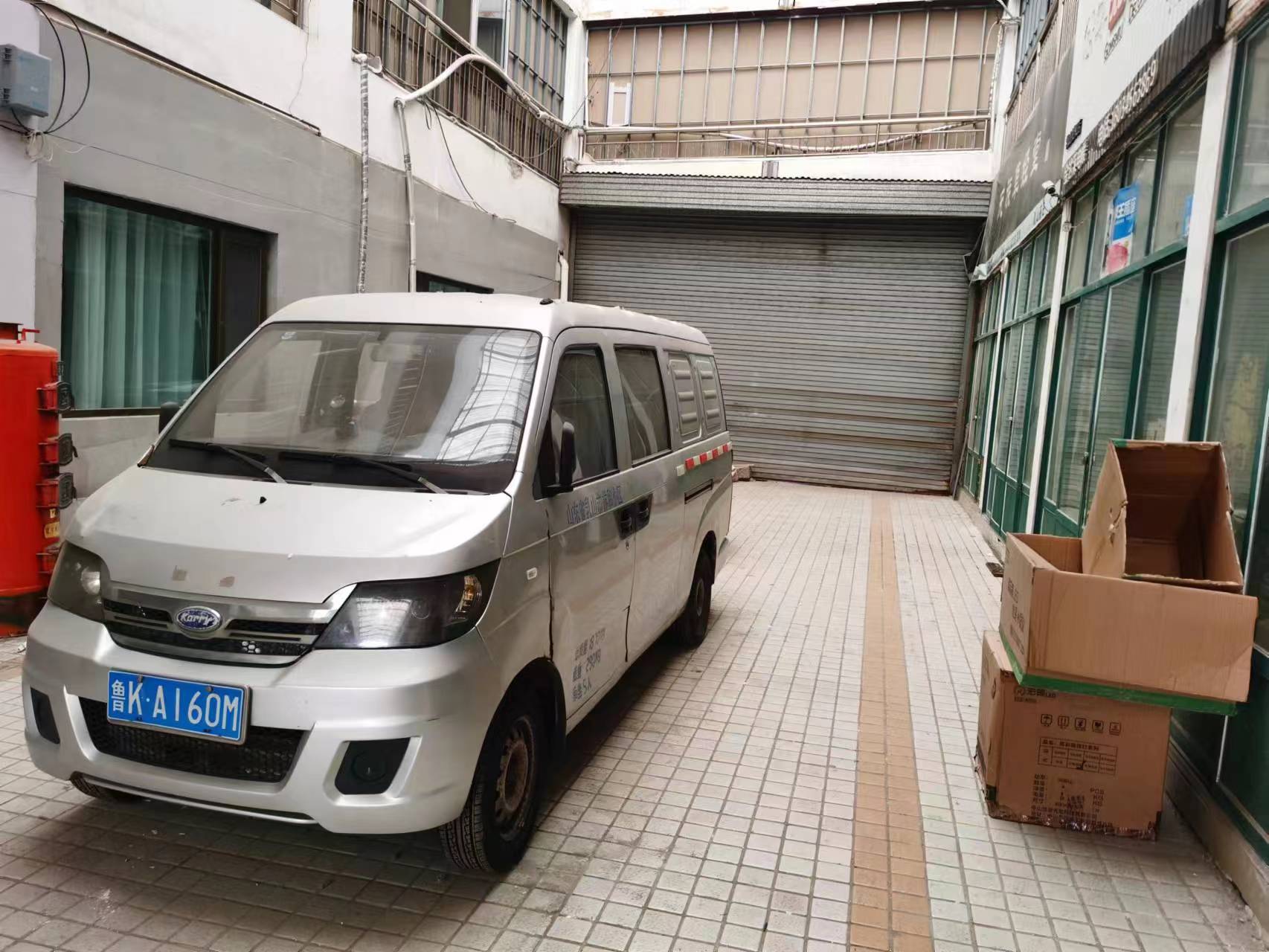 奇瑞箱式面包车出售