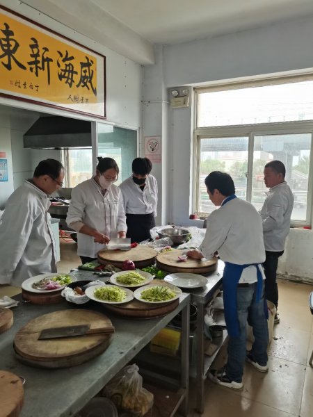 专业培训厨师 威海市环翠区新东方职业培训学校