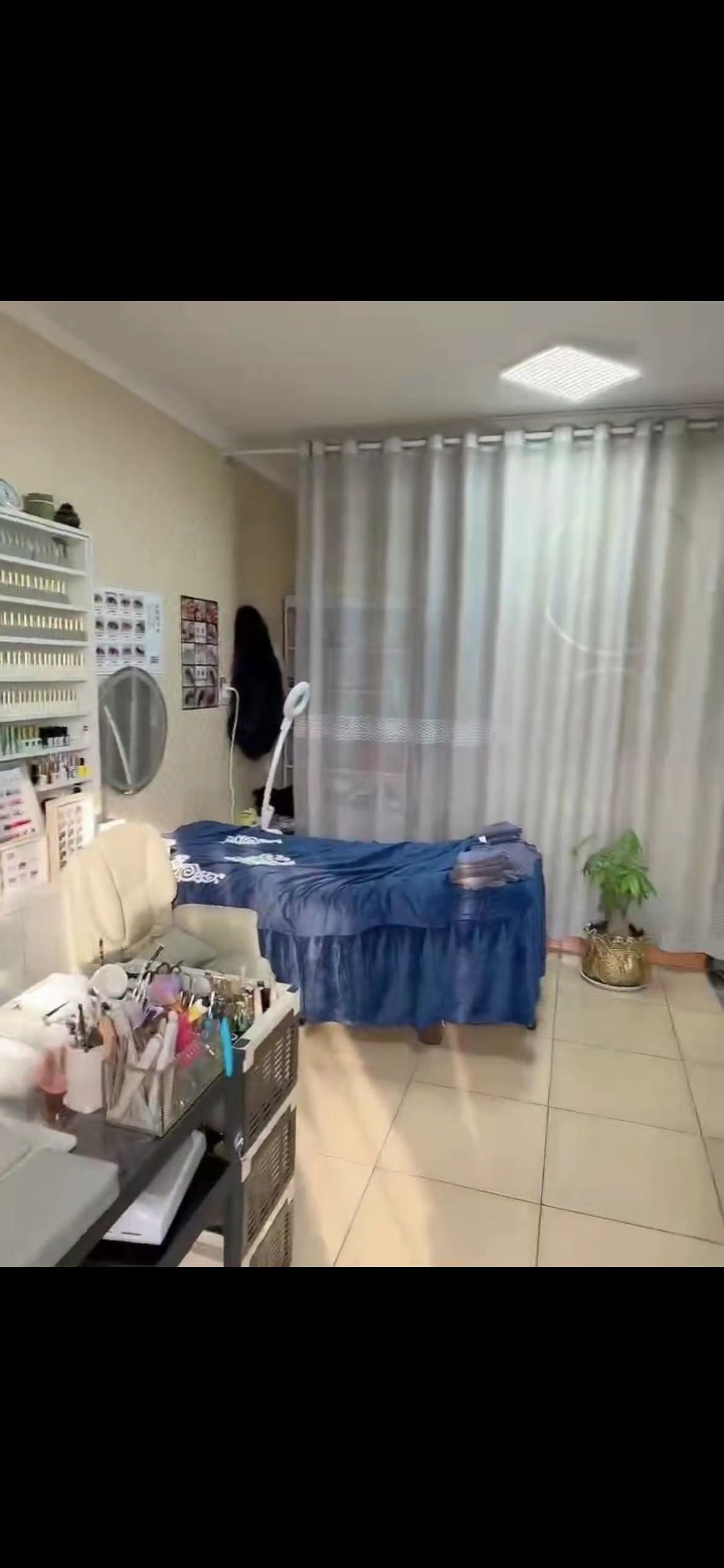 美甲美睫店带货低价转让