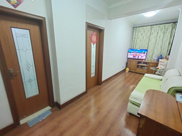 市医院家属区吉房出售