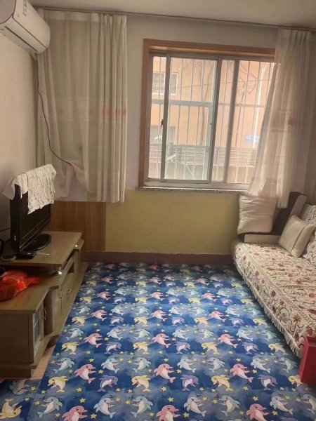 向阳二区学区房，一楼69平，家具家电齐全，1100