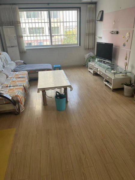 笙歌 小区一楼