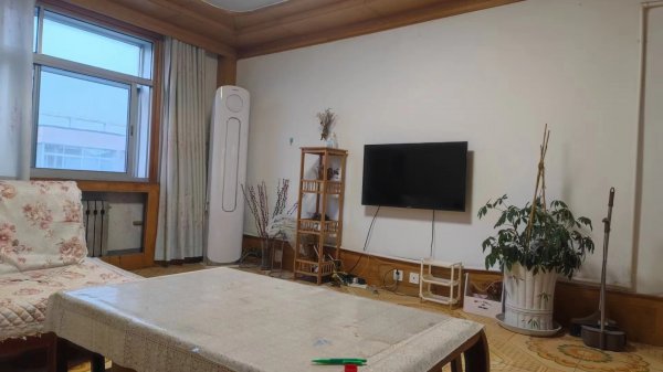 城东2区5楼89平39.8万