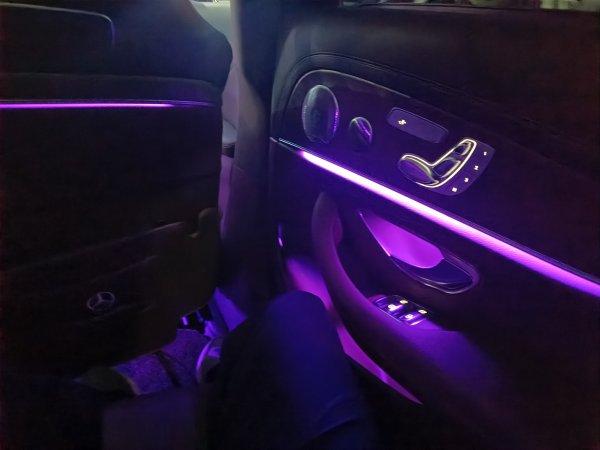 出售（2020年2月自己私家一手奔驰E300L豪华加长版）