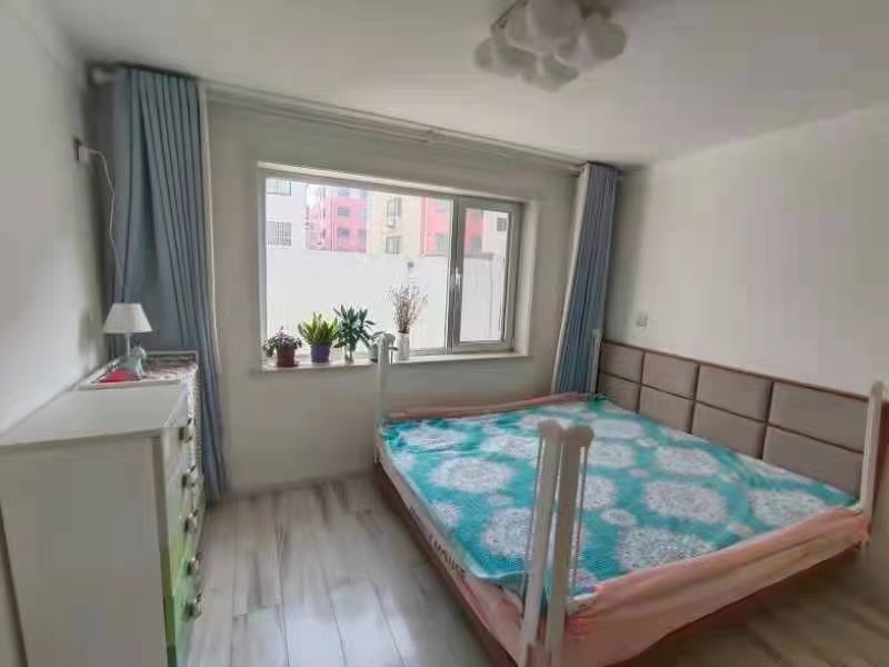 金银苑精装一楼出售