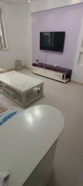幸福小区二期框架2楼，87.8平方，家具家电齐全，精装短住，