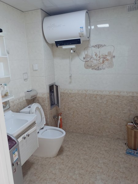 金苹果小区起脊五楼